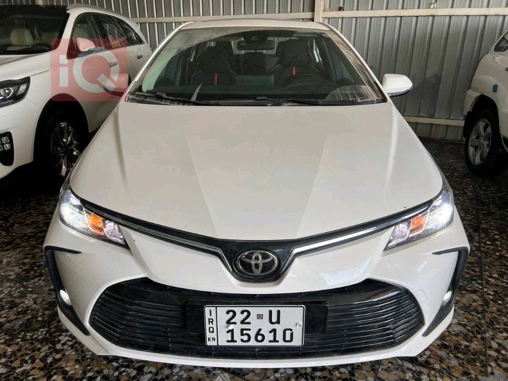 تۆیۆتا کۆرۆلا